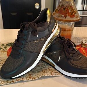 NWT Michael Kors Brown and Gold Athletic Sneakers